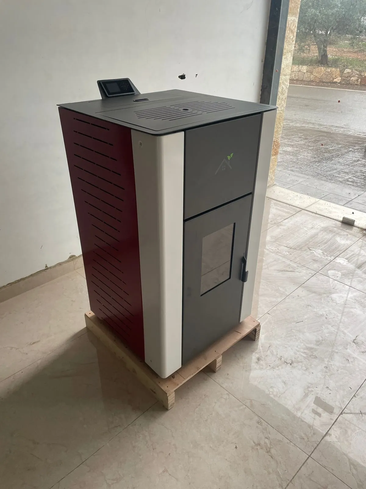 30KW hydro stove with its red vented side panels